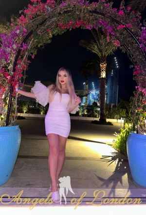 Ivana (24) London Escort