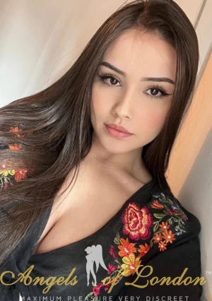 Adallyn (20) London Escort