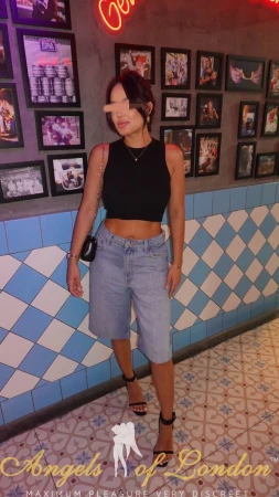 Flokita (24) London Escort