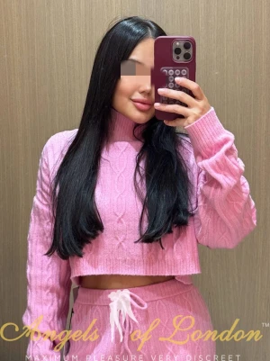 Flokita (24) London Escort