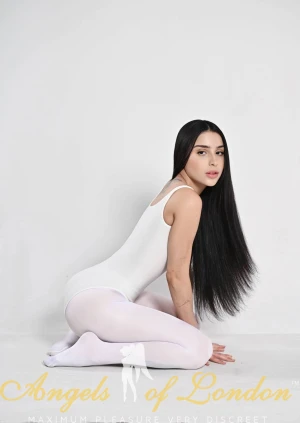 Minilla (20) London Escort