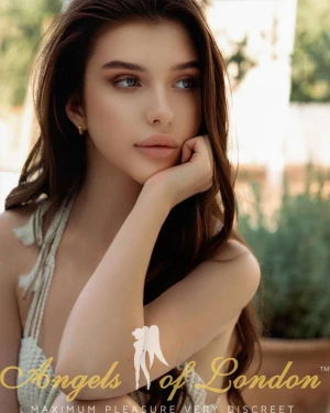 Miracle (21) London Escort