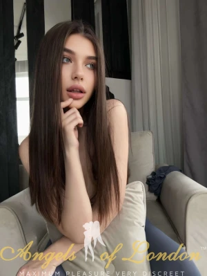 Miracle (21) London Escort