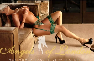Melina (29) London Escort