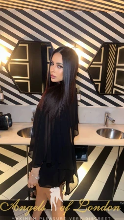 Milkyway (22) London Escort