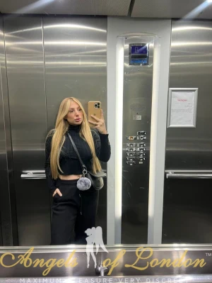 Pauletta (26) London Escort