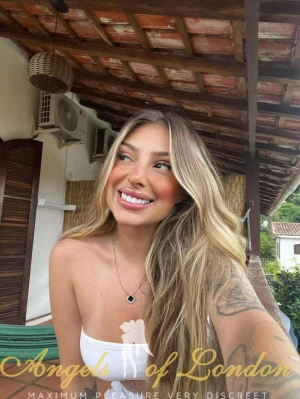 Pauletta (26) London Escort