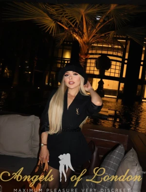 Colenia (24) London Escort
