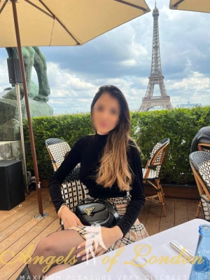 Susanna (27) London Escort