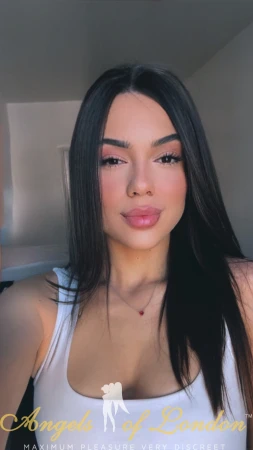 Madyson (25) London Escort