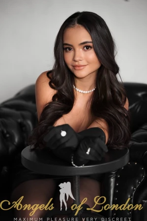 Muneca (23) London Escort