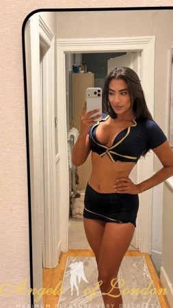 Idalys (24) London Escort