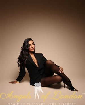 Idalys (24) London Escort