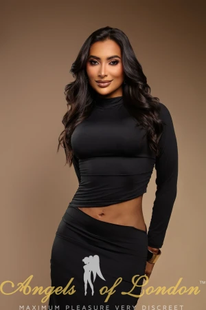 Idalys (24) London Escort