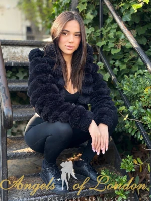 Madyson (25) London Escort