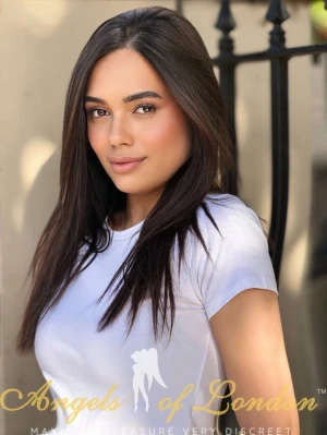Madyson (25) London Escort