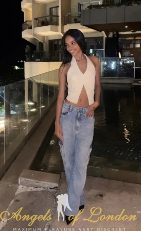 Lukarta (22) London Escort