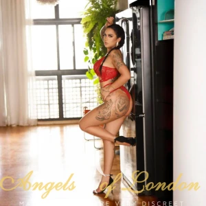 Esalla (23) London Escort
