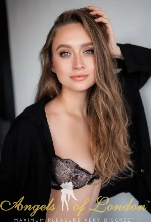 Adona London Escort