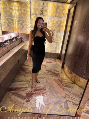 Zharra (29) London Escort