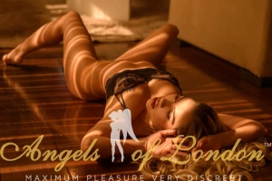 Dessini (25) London Escort
