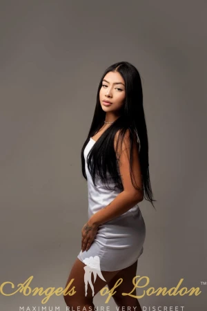 Josefa (21) London Escort