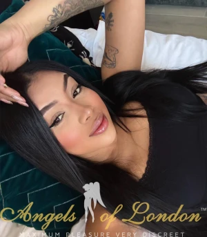 Josefa (21) London Escort