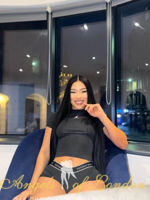 Josefa (21) London Escort