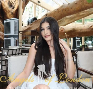 Emesta (23) London Escort