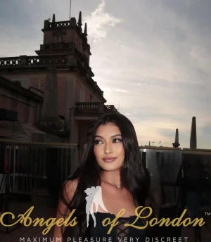 Emesta (23) London Escort