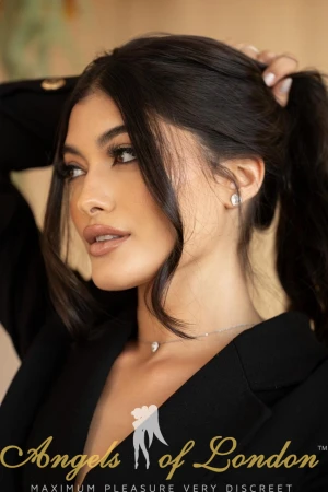Emesta (23) London Escort