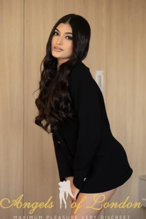 Emesta (23) London Escort