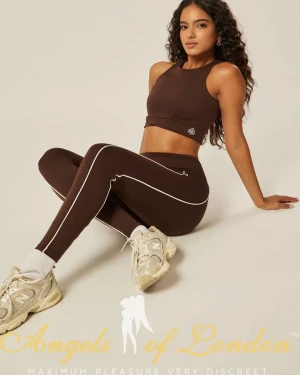 Damita (21) London Escort