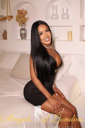 Esprit (22) London Escort