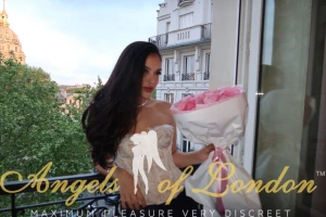 Dravynea (20) London Escort