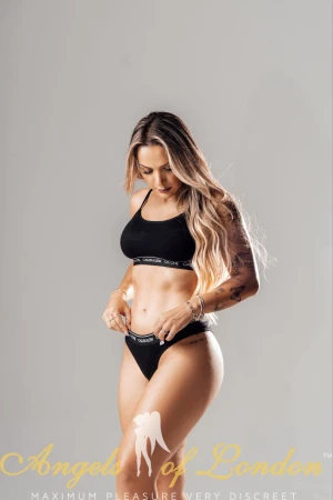 Laonta (30) London Escort