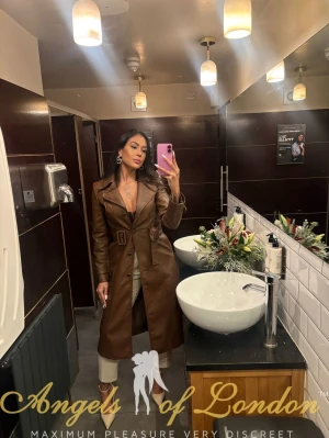 Cortana (24) London Escort