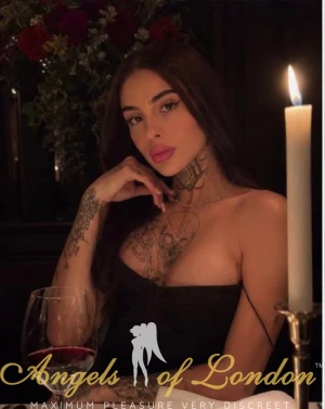 Melda (22) London Escort