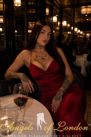 Melda (22) London Escort