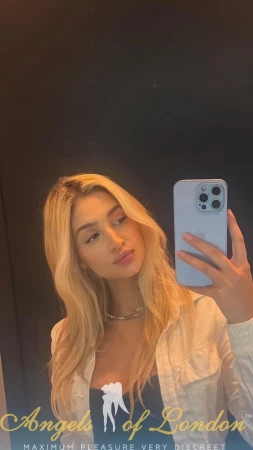 Nerka (23) London Escort