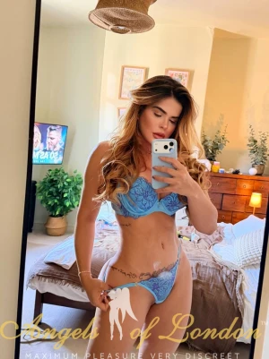 Kalina (30+) London Escort