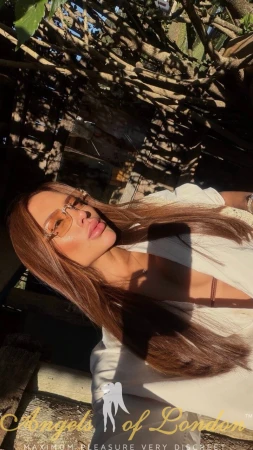 Emily (20) London Escort