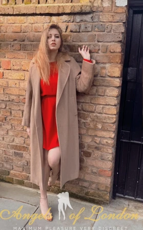 Dobrava (26) London Escort
