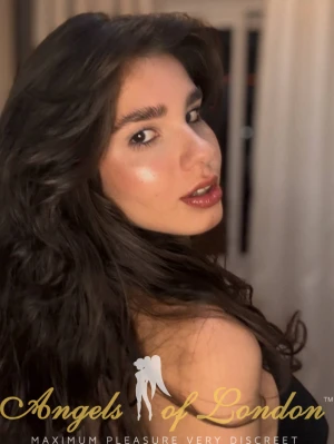 Bounty (18) London Escort