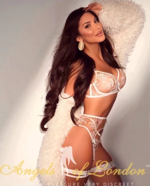 Babelini (27) London Escort