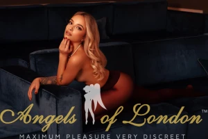 Bumble (21) London Escort