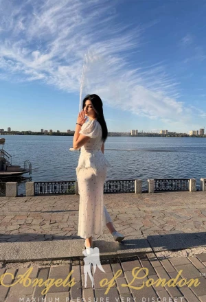 Emilia (22) London Escort