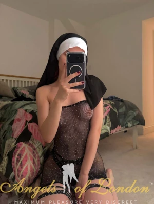 Aigerim (21) London Escort
