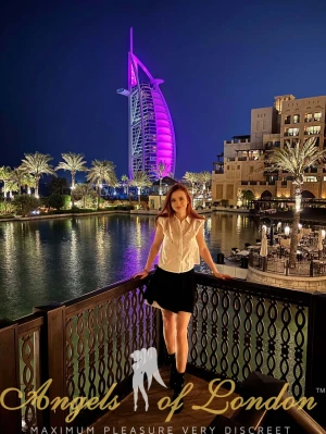 Rielle (24) London Escort
