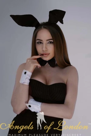 Aimani (26) London Escort